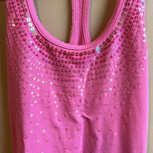Guess hot pink sequin racerback tank top - Picture 2 of 3